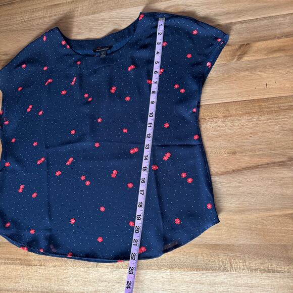 Banana Republic Dainty Floral Top Blouse Small Petite Navy Blue Dot Career Work - Picture 11 of 12